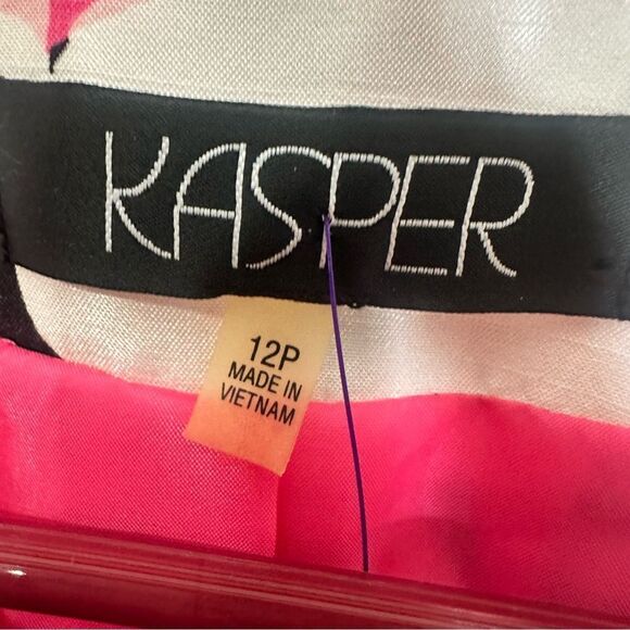 Kasper size 12 petite blazer - Picture 4 of 5